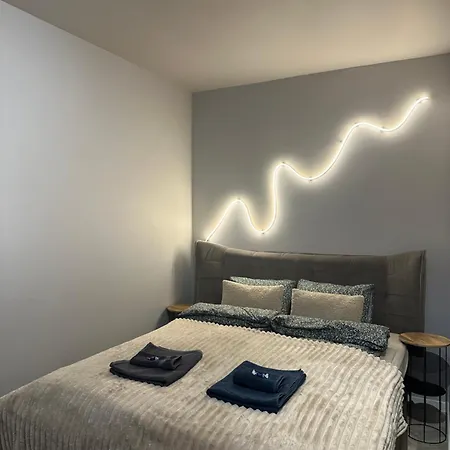 Apartment Modern @ Center *